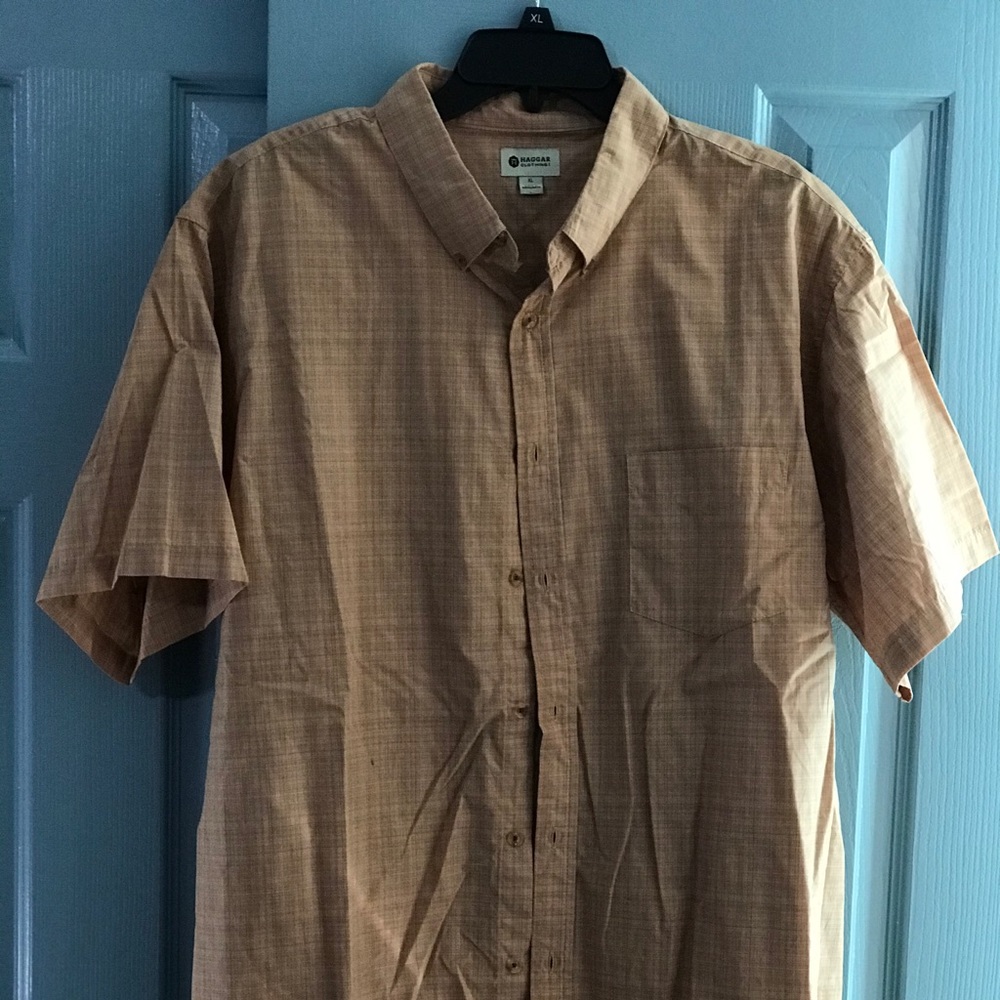 Great looking new shirt never worn